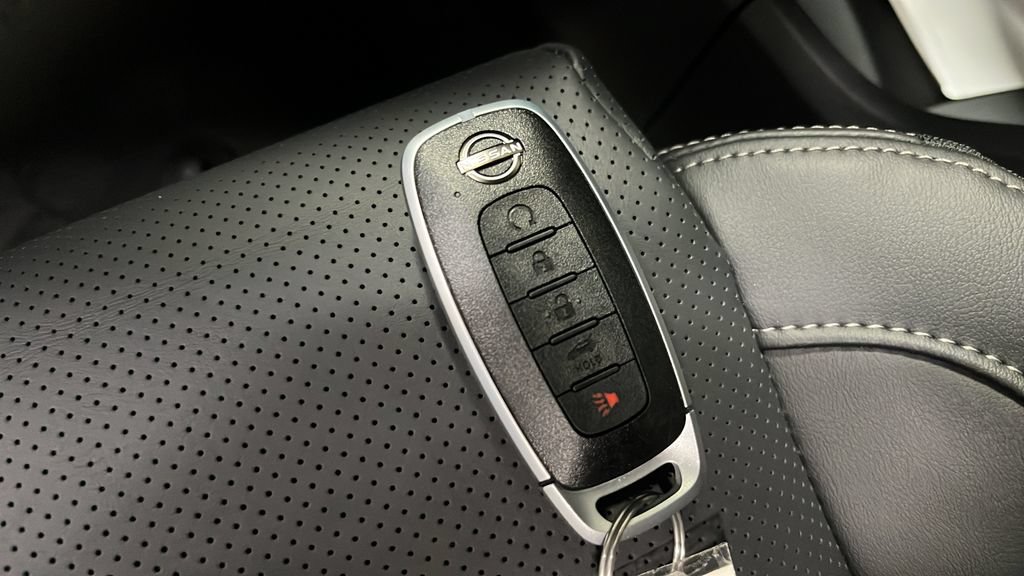 New 2026 Nissan Rogue Platinum AWD/4WD image 38