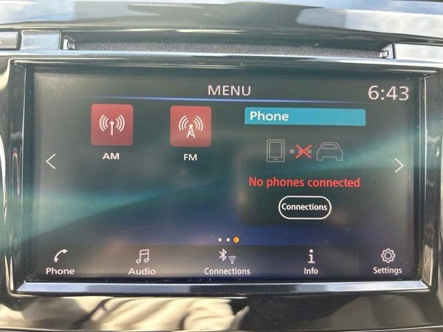 Used 2022 Nissan Rogue Sport S FWD image 26