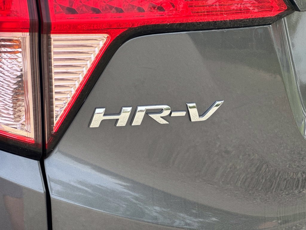 Used 2018 Honda HR-V LX image 4