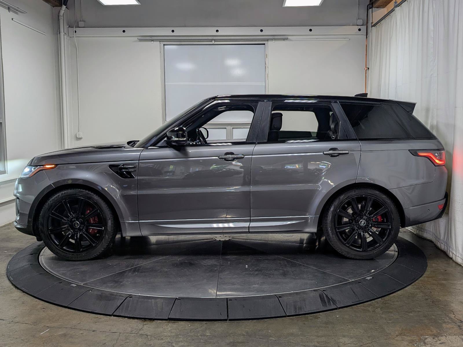 Used 2019 Land Rover Range Rover Sport HSE Dynamic AWD/4WD image 6
