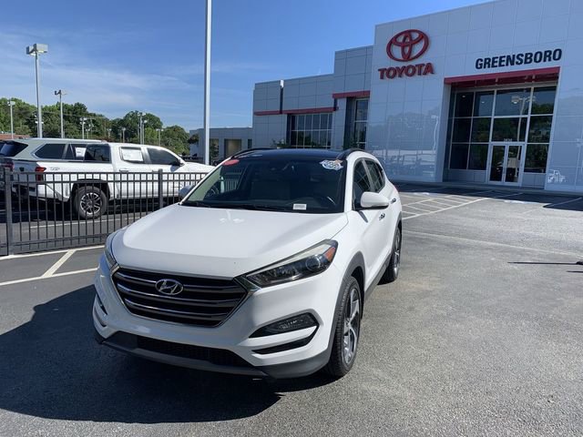 Used 2016 Hyundai Tucson Limited w/ Option Group 03 FWD image 4