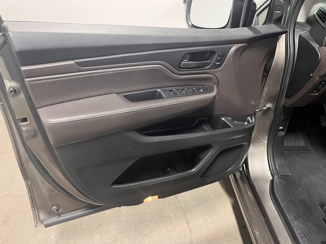 Used 2018 Honda Odyssey Touring image 22