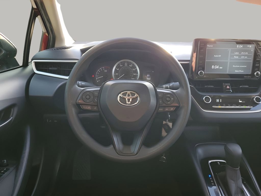 Used 2022 Toyota Corolla LE image 24
