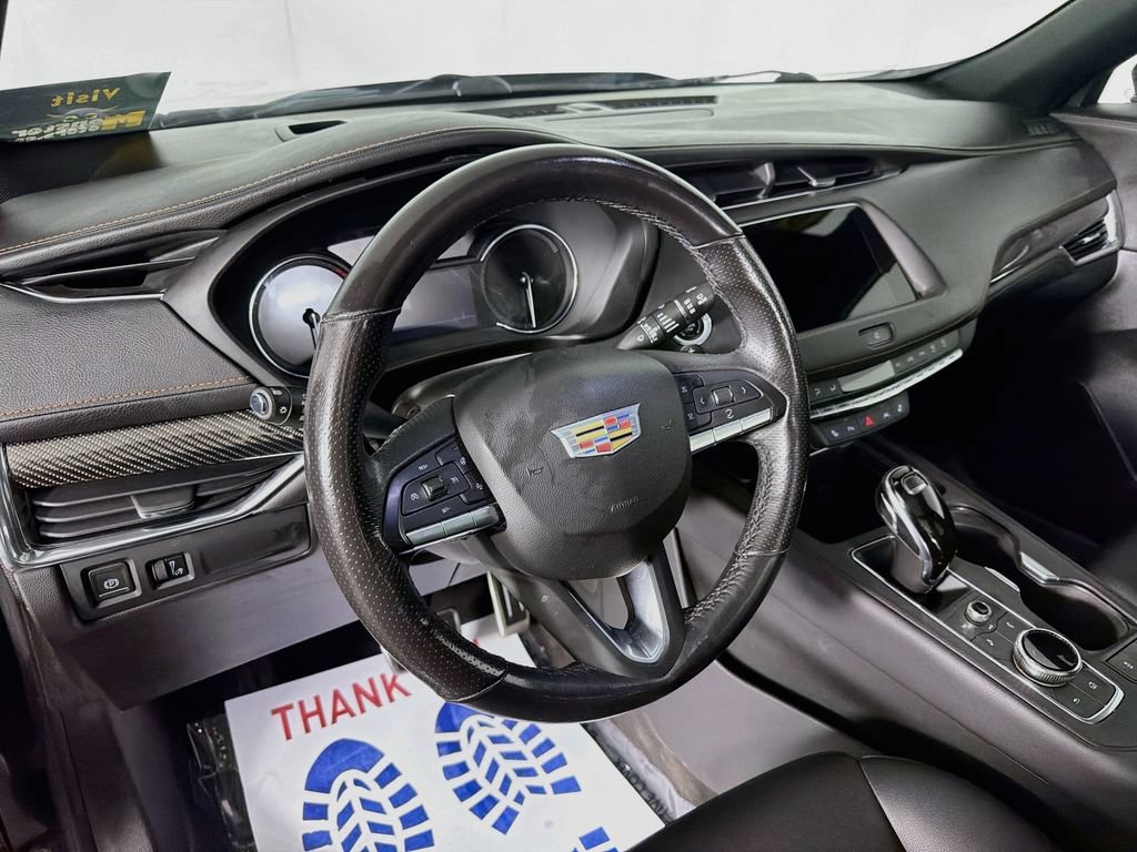 Used 2020 Cadillac XT4 Sport w/ Trailering Package AWD/4WD image 9