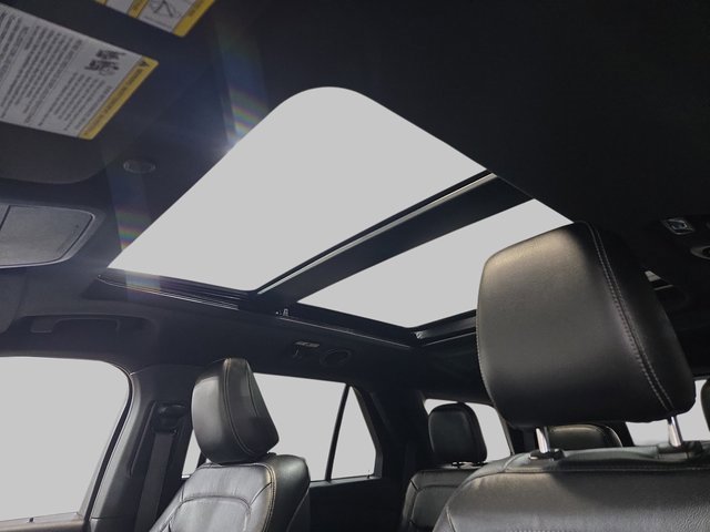 Used 2020 Ford Explorer XLT w/ Equipment Group 202A image 29