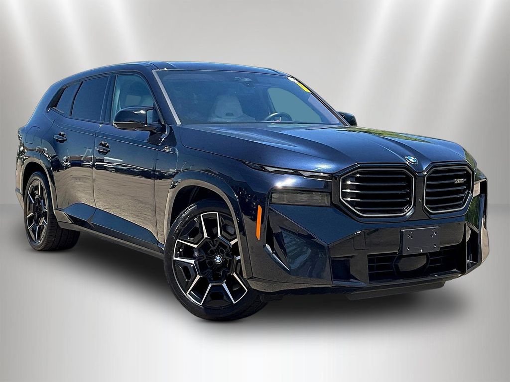 Used 2023 BMW XM AWD/4WD image 3