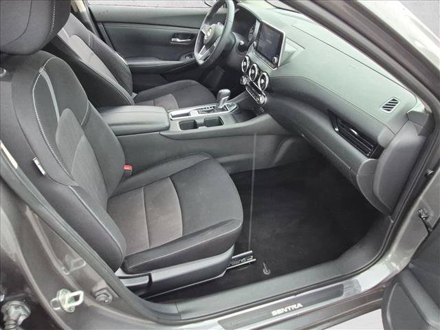 Used 2021 Nissan Sentra SV FWD image 17