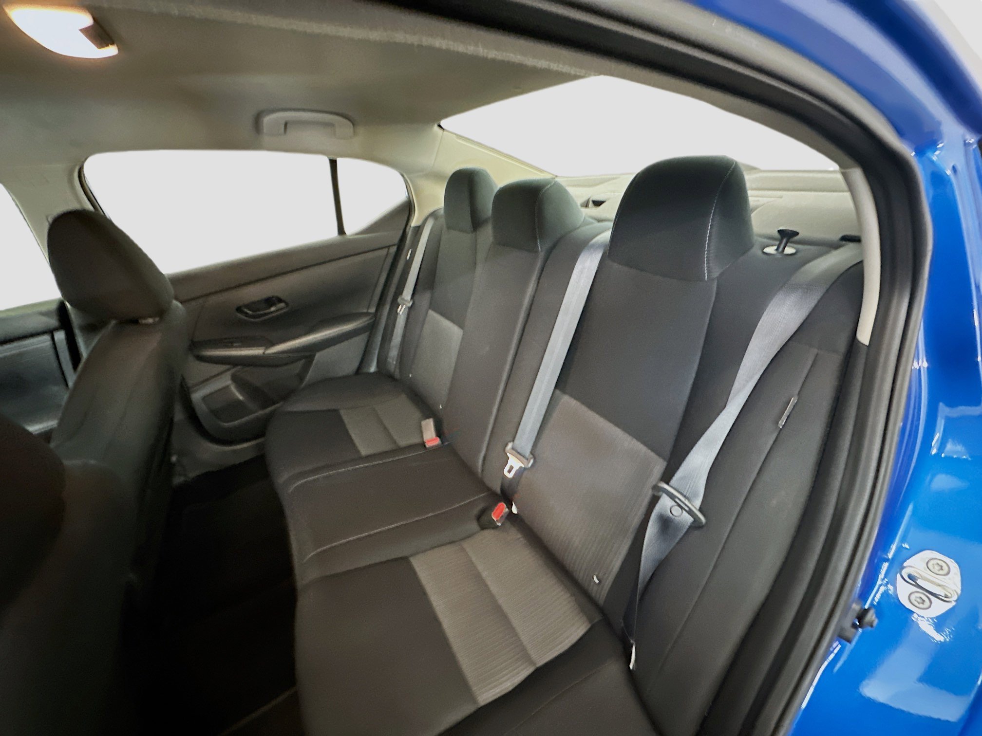 Used 2024 Nissan Sentra SV image 28