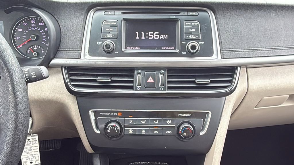 Used 2017 Kia Optima LX FWD image 30