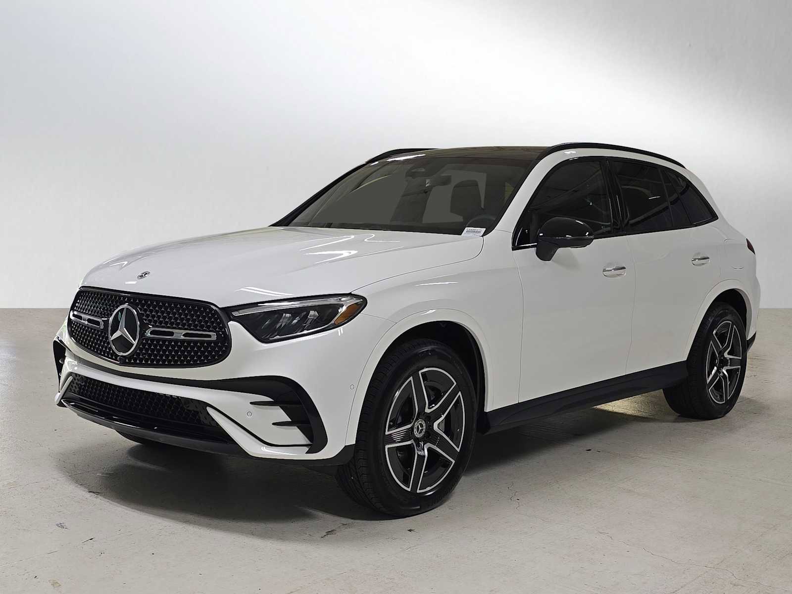 Certified 2026 Mercedes-Benz GLC 350e 4MATIC image 7