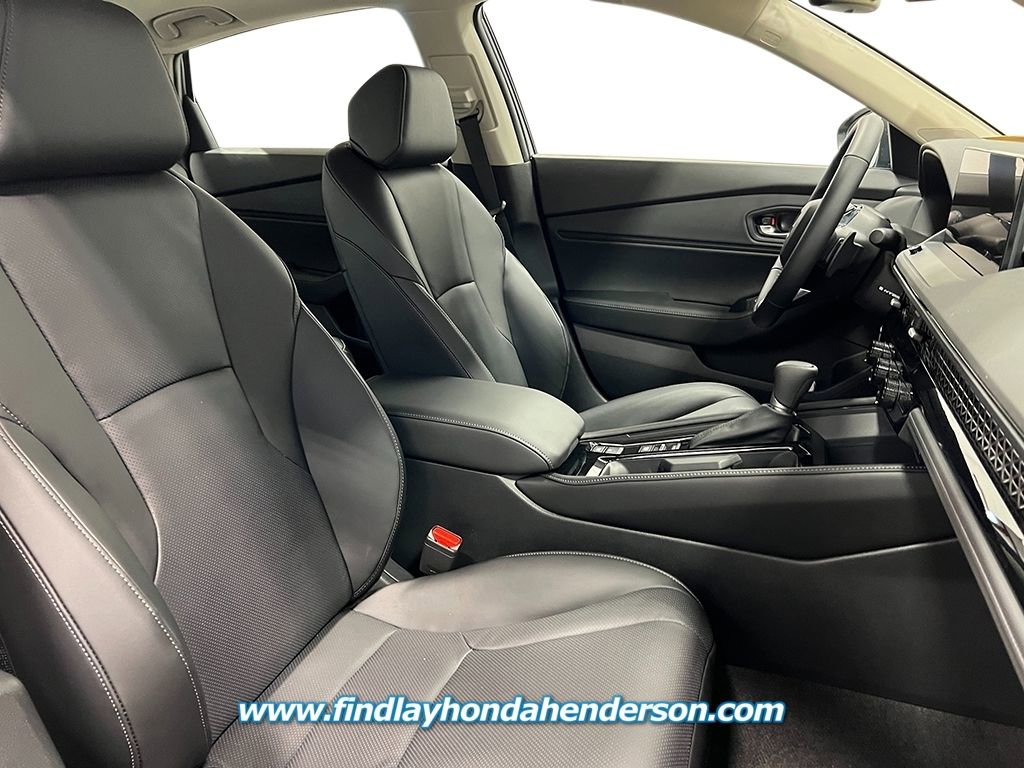 New 2025 Honda Accord Touring image 32