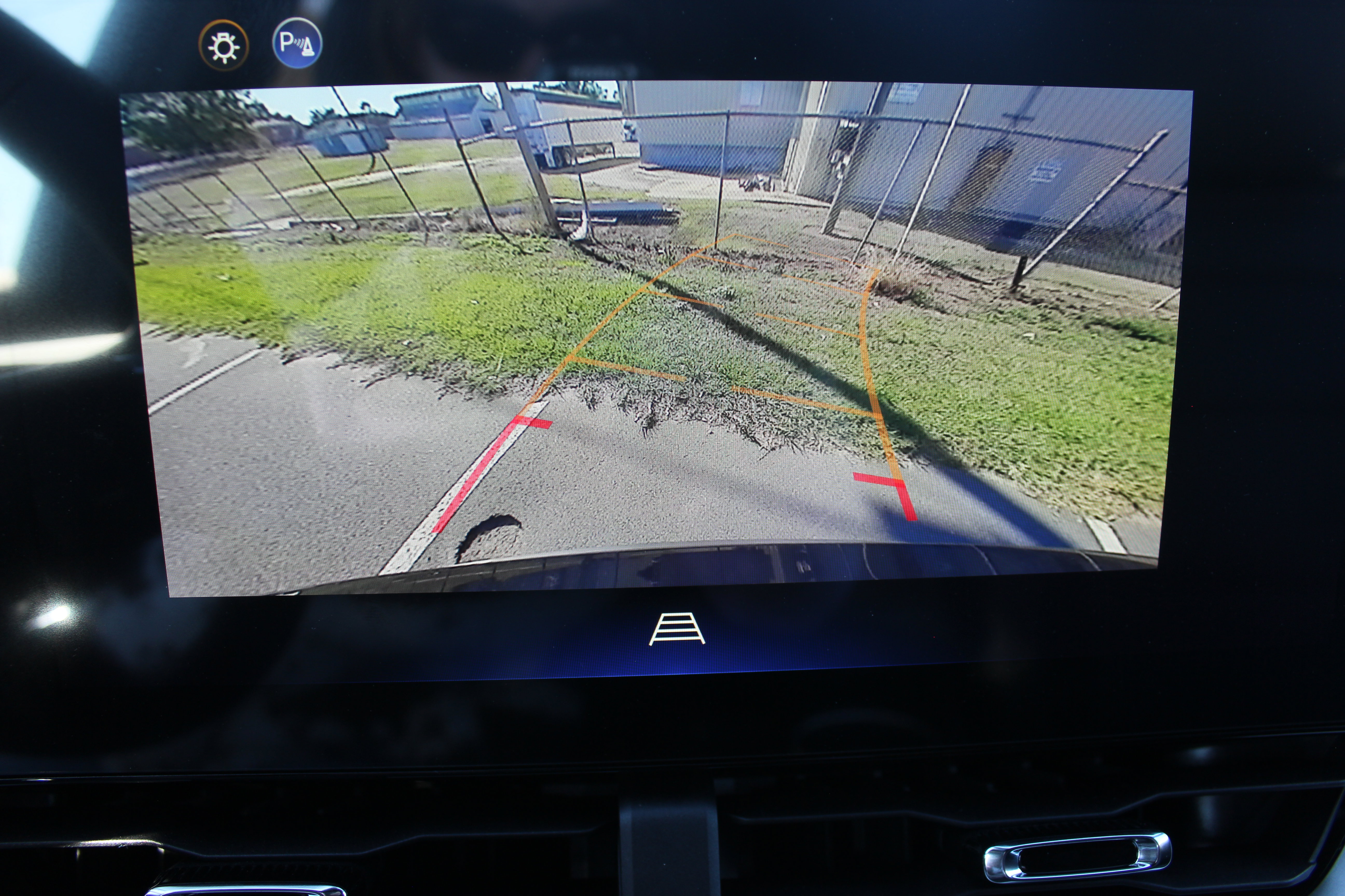 New 2026 Chevrolet Equinox LT w/ Convenience Package II image 36