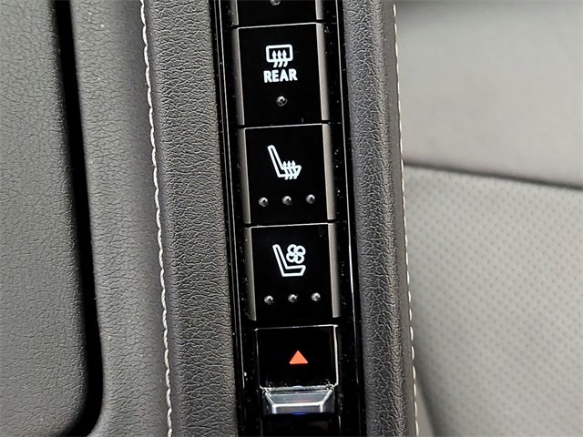 Used 2023 Chevrolet Corvette Stingray Preferred Cpe w/ 2LT image 26