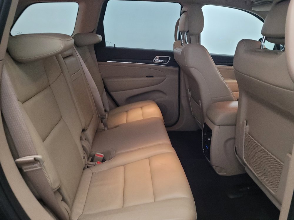 Used 2019 Jeep Grand Cherokee Limited AWD/4WD image 19