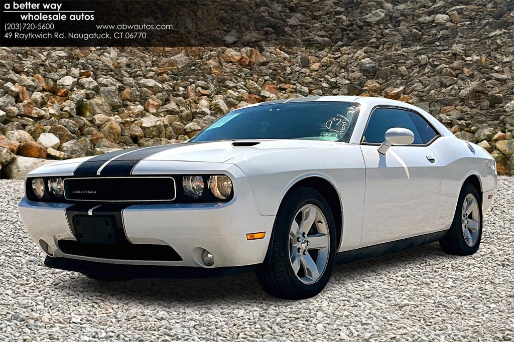 Used 2013 Dodge Challenger SXT
