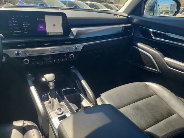 Used 2023 Kia Telluride S image 13