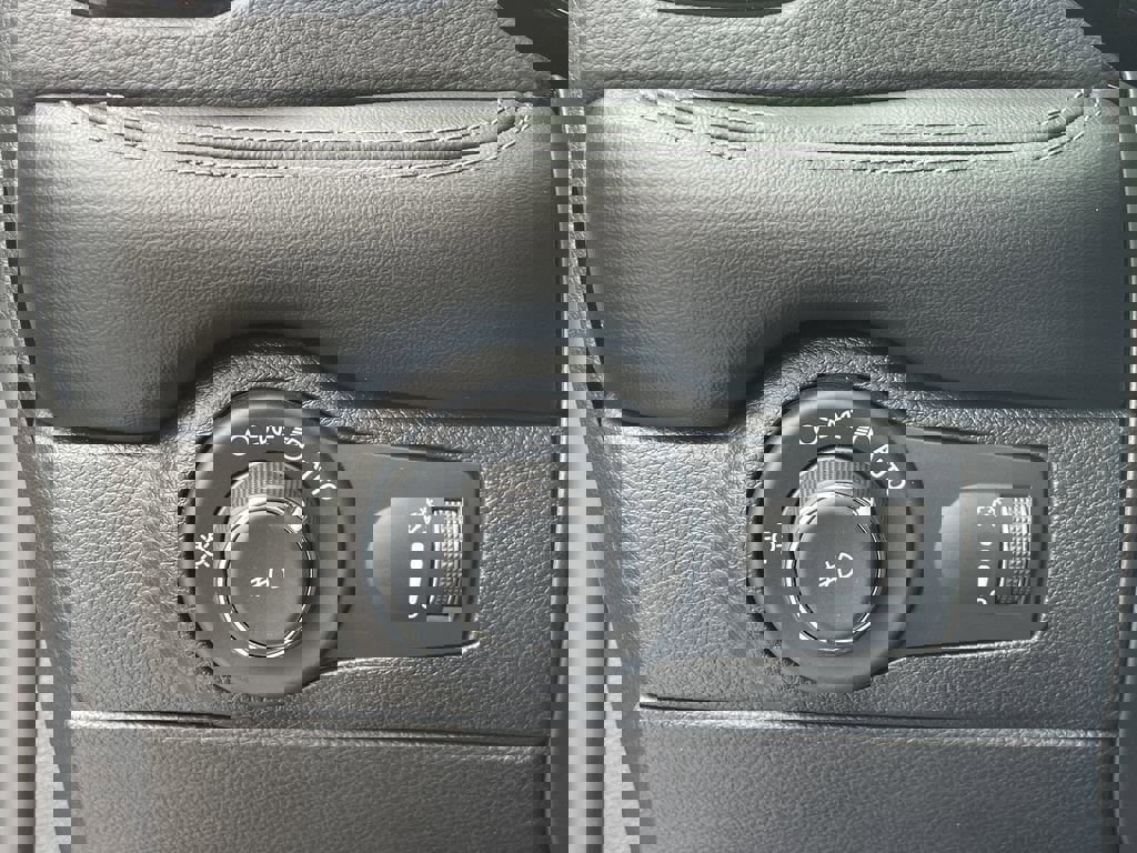 Used 2022 Dodge Durango GT image 26