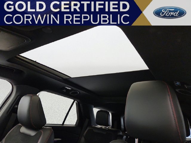 Used 2026 Ford Explorer ST w/ Sun And Sound Package AWD/4WD image 14