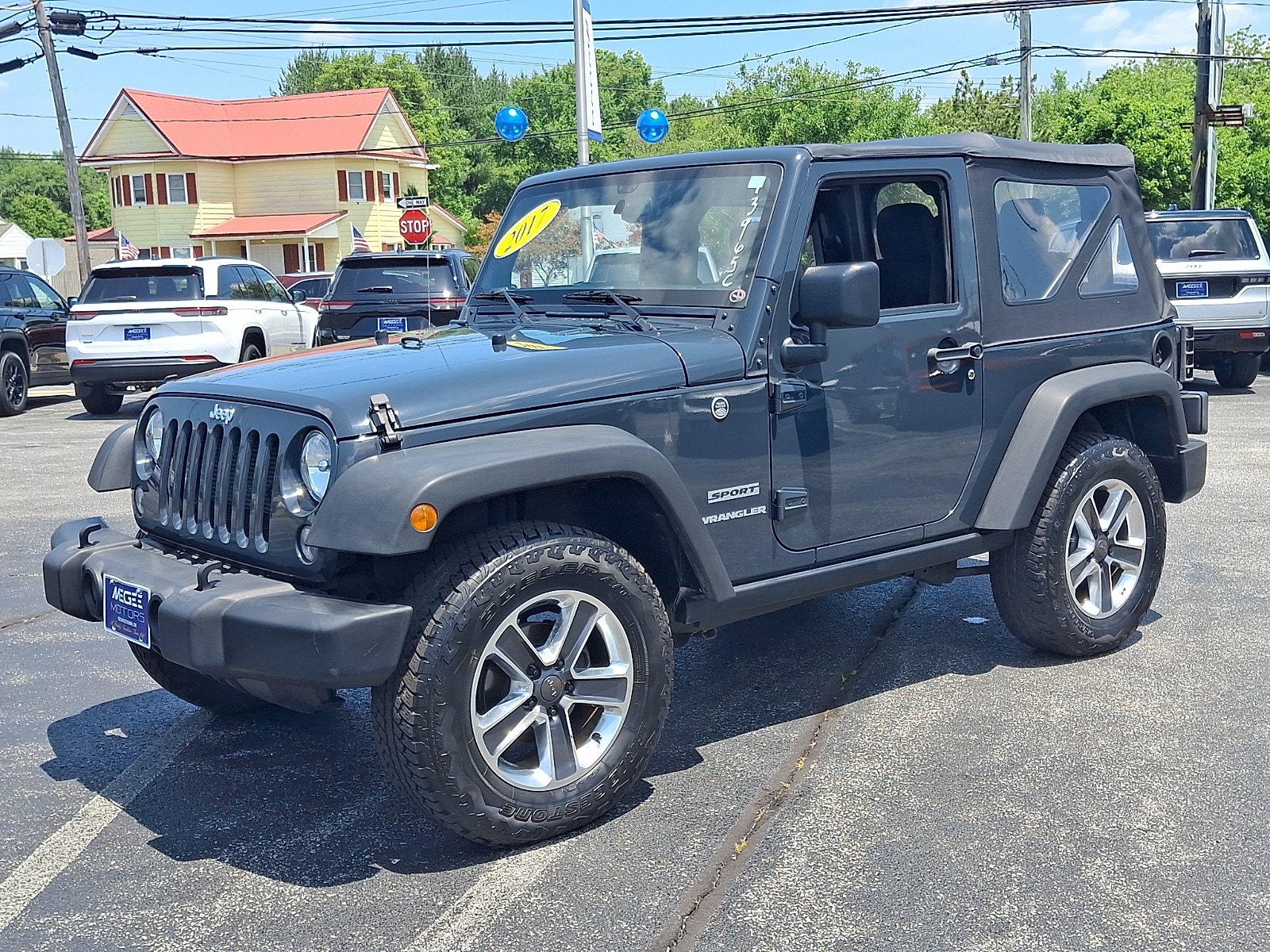 Used 2017 Jeep Wrangler Sport w/ Quick Order Package 24S AWD/4WD image 3
