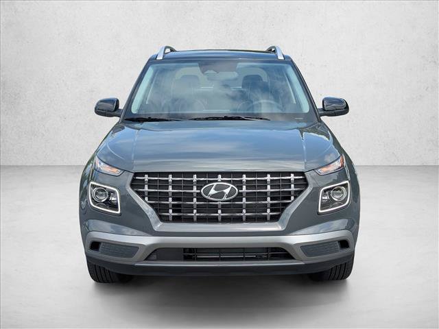 Certified 2025 Hyundai Venue Limited FWD image 6