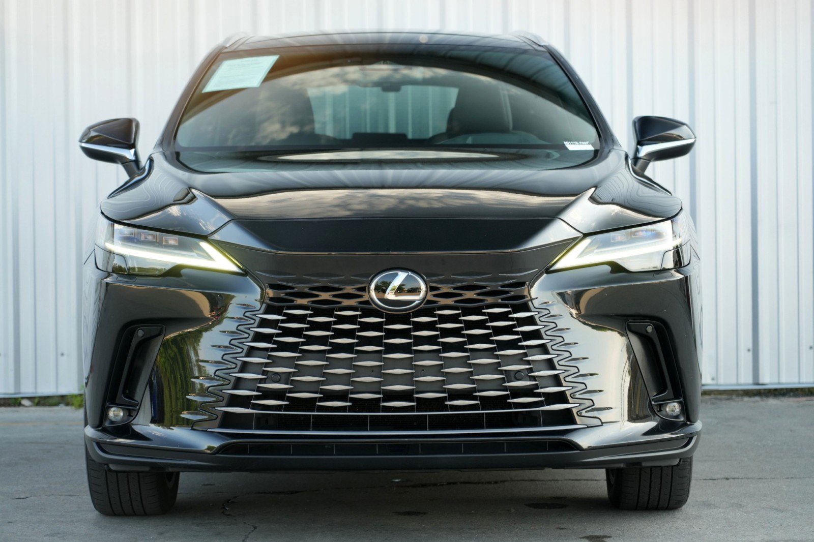 Used 2023 Lexus RX 350 w/ Luxury Package image 7