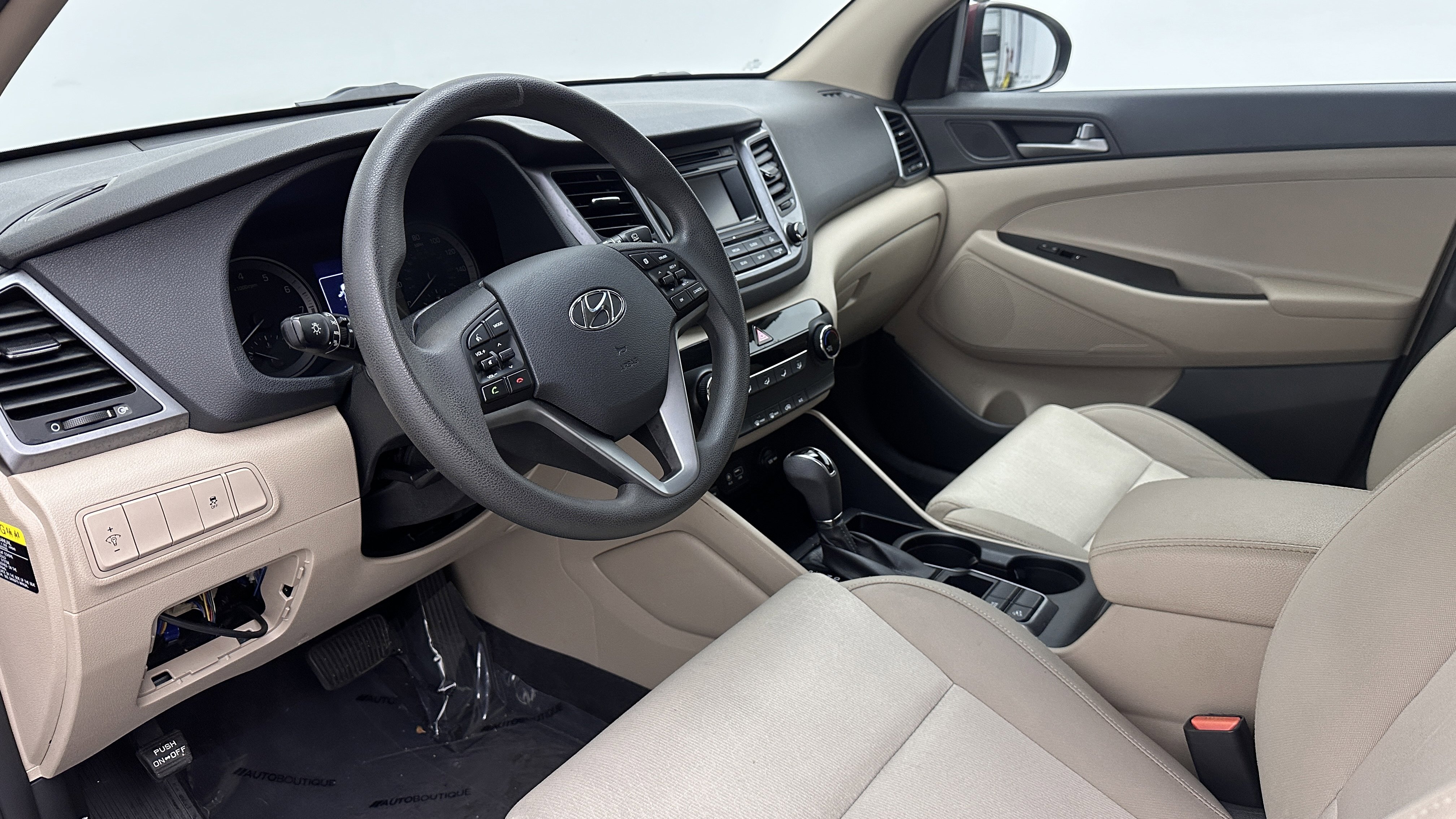 Used 2017 Hyundai Tucson SE FWD image 8