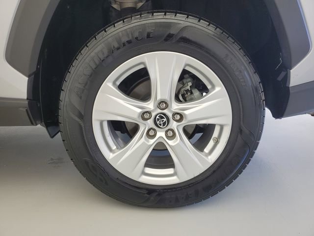 Used 2020 Toyota RAV4 LE w/ All Weather Liner Package AWD/4WD image 12