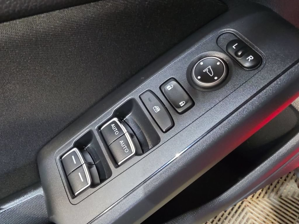 Used 2022 Honda Civic Sport image 15