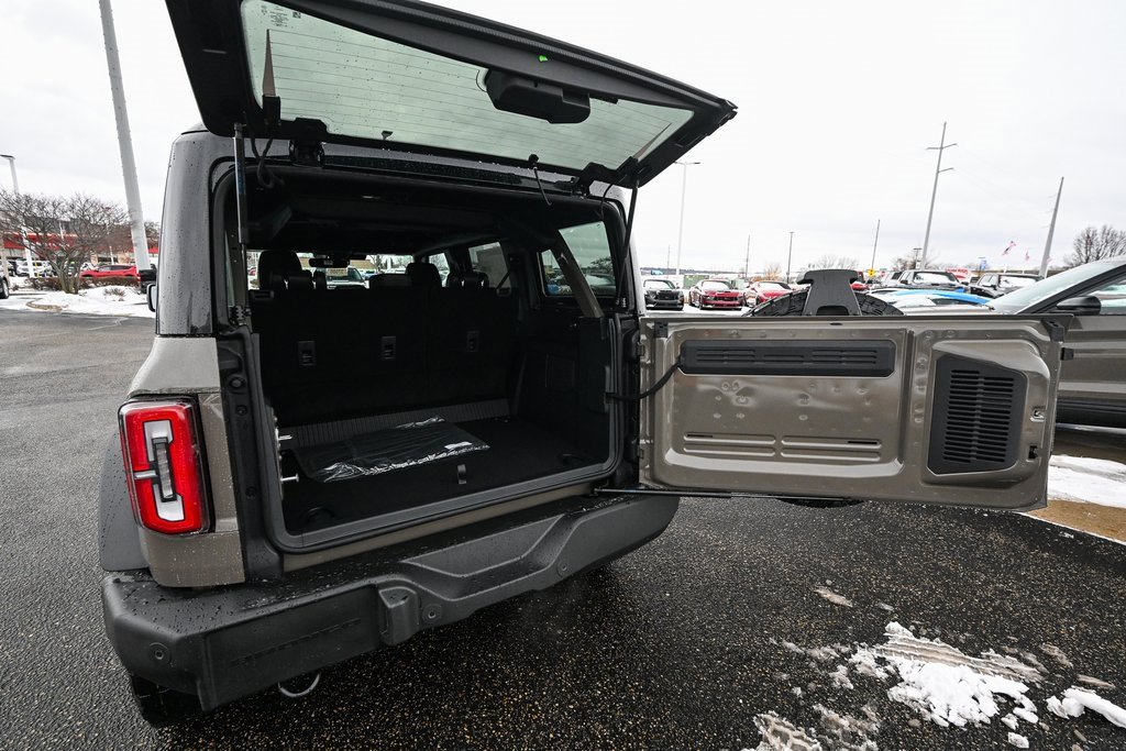 New 2025 Ford Bronco Outer Banks image 13
