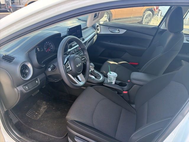 Used 2024 Kia Forte LXS FWD image 10