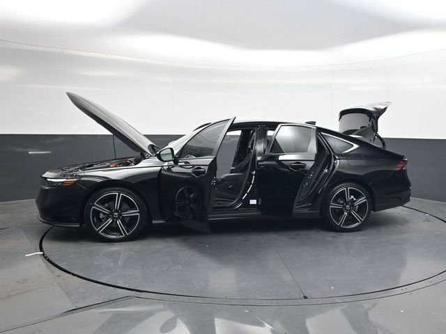 Used 2025 Honda Accord Sport image 36