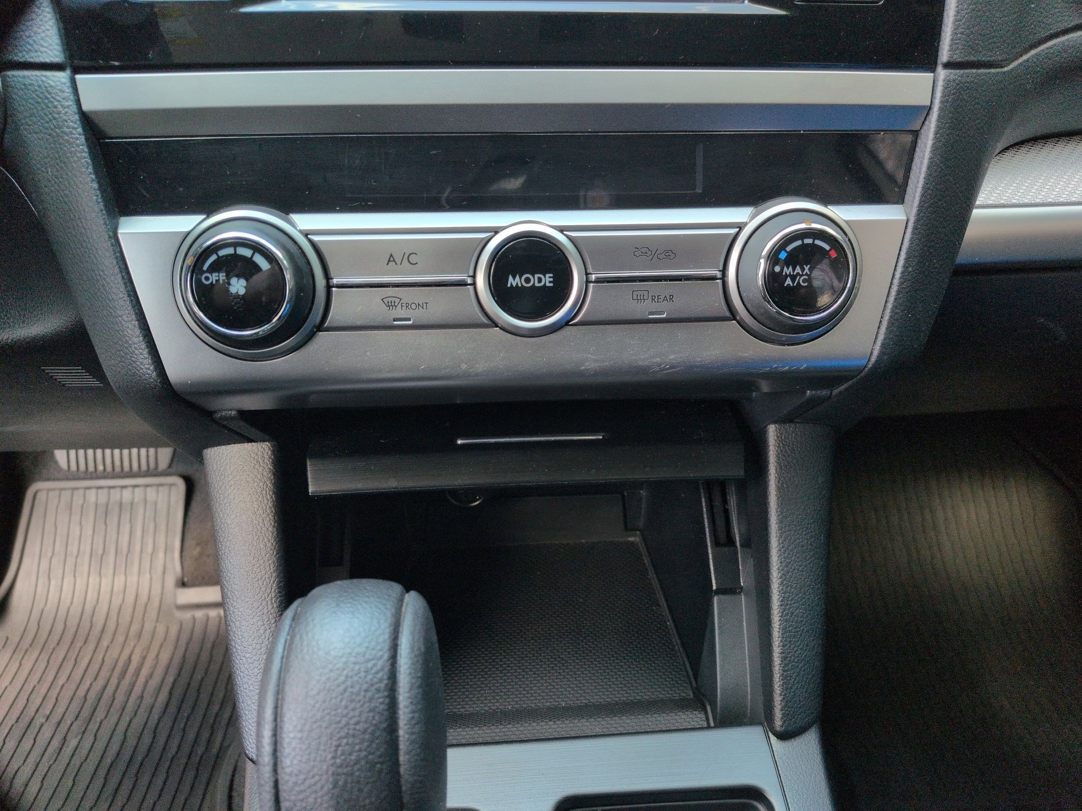 Used 2018 Subaru Legacy 2.5i w/ Alloy Wheel Package AWD/4WD image 13