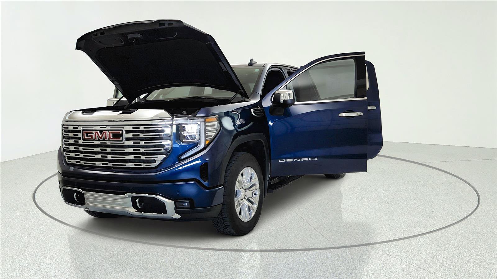 Used 2023 GMC Sierra 1500 Denali AWD/4WD image 10