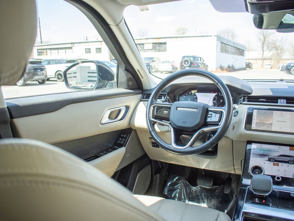Used 2021 Land Rover Range Rover Velar S AWD/4WD image 19