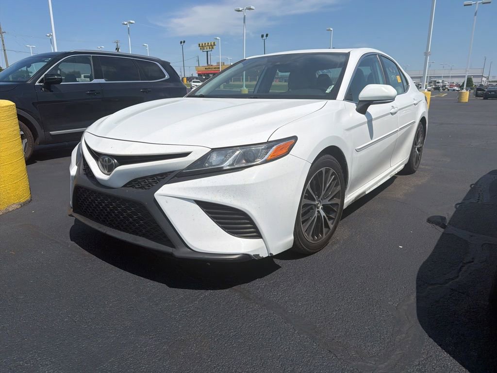 Used 2020 Toyota Camry SE w/ Convenience Package