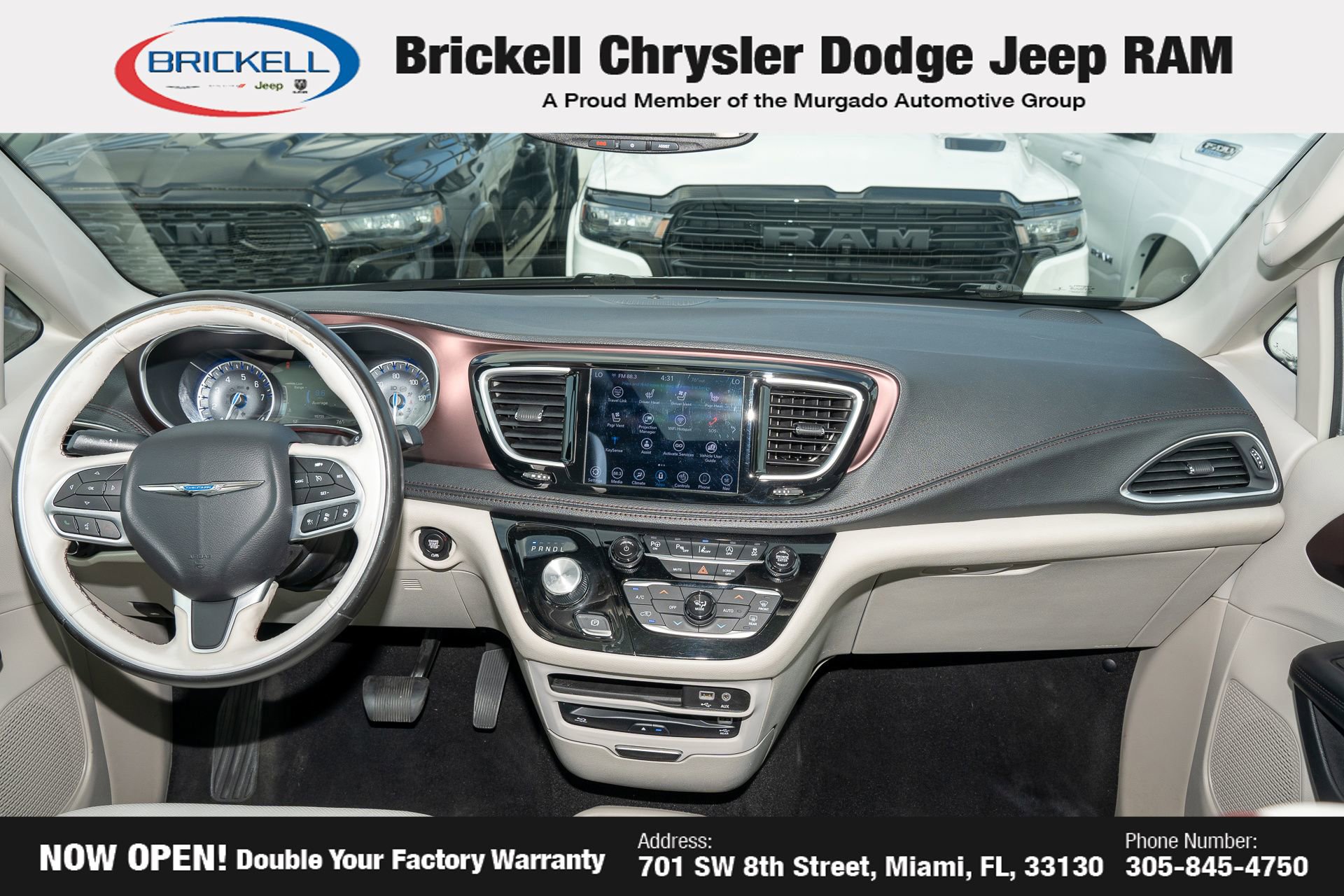Used 2019 Chrysler Pacifica Limited w/ Advanced Safetytec Group FWD image 25