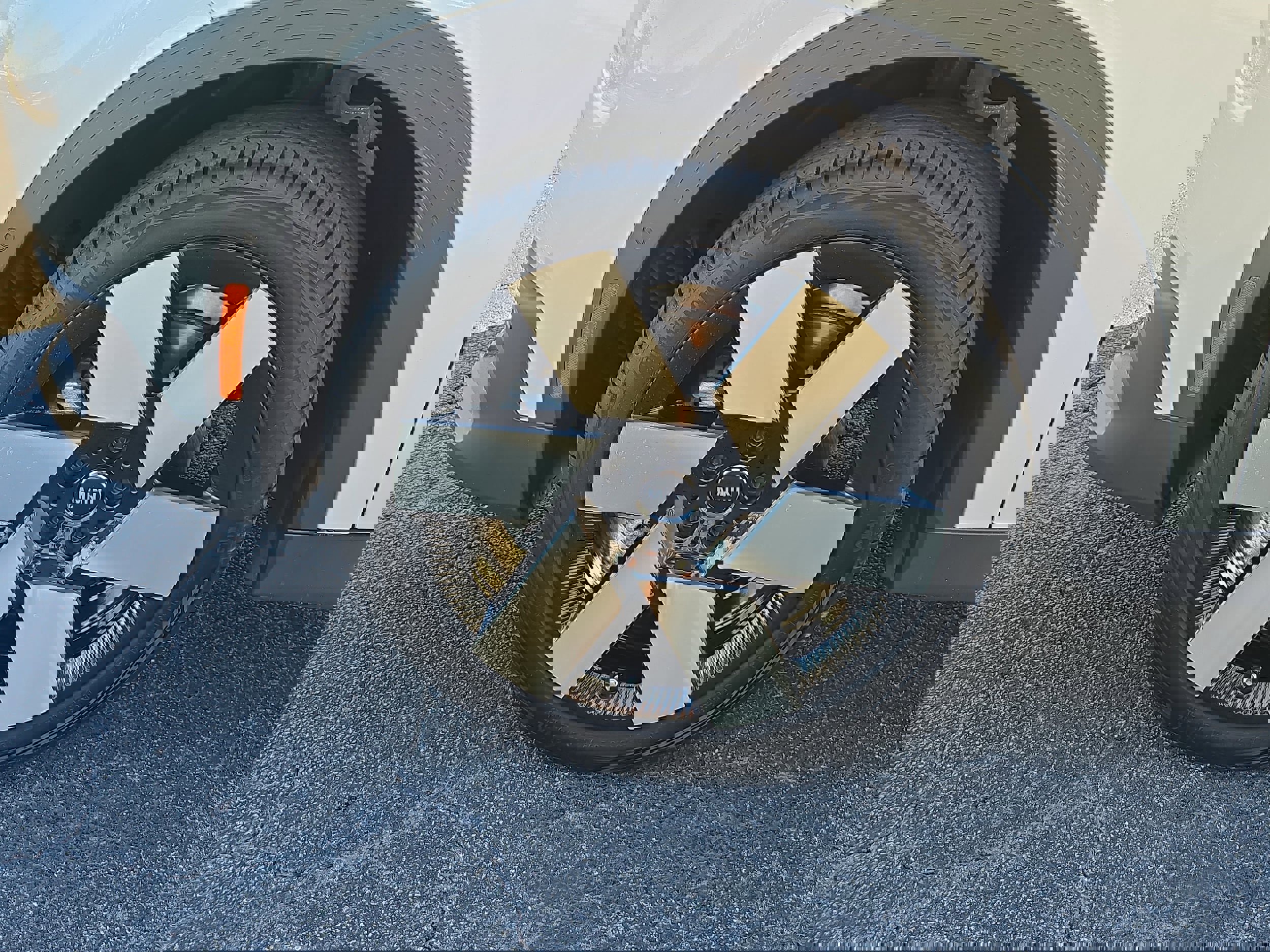 Certified 2025 MINI Cooper Countryman S w/ Comfort Package Max image 9