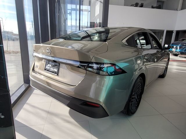 New 2026 Nissan Sentra SV image 2