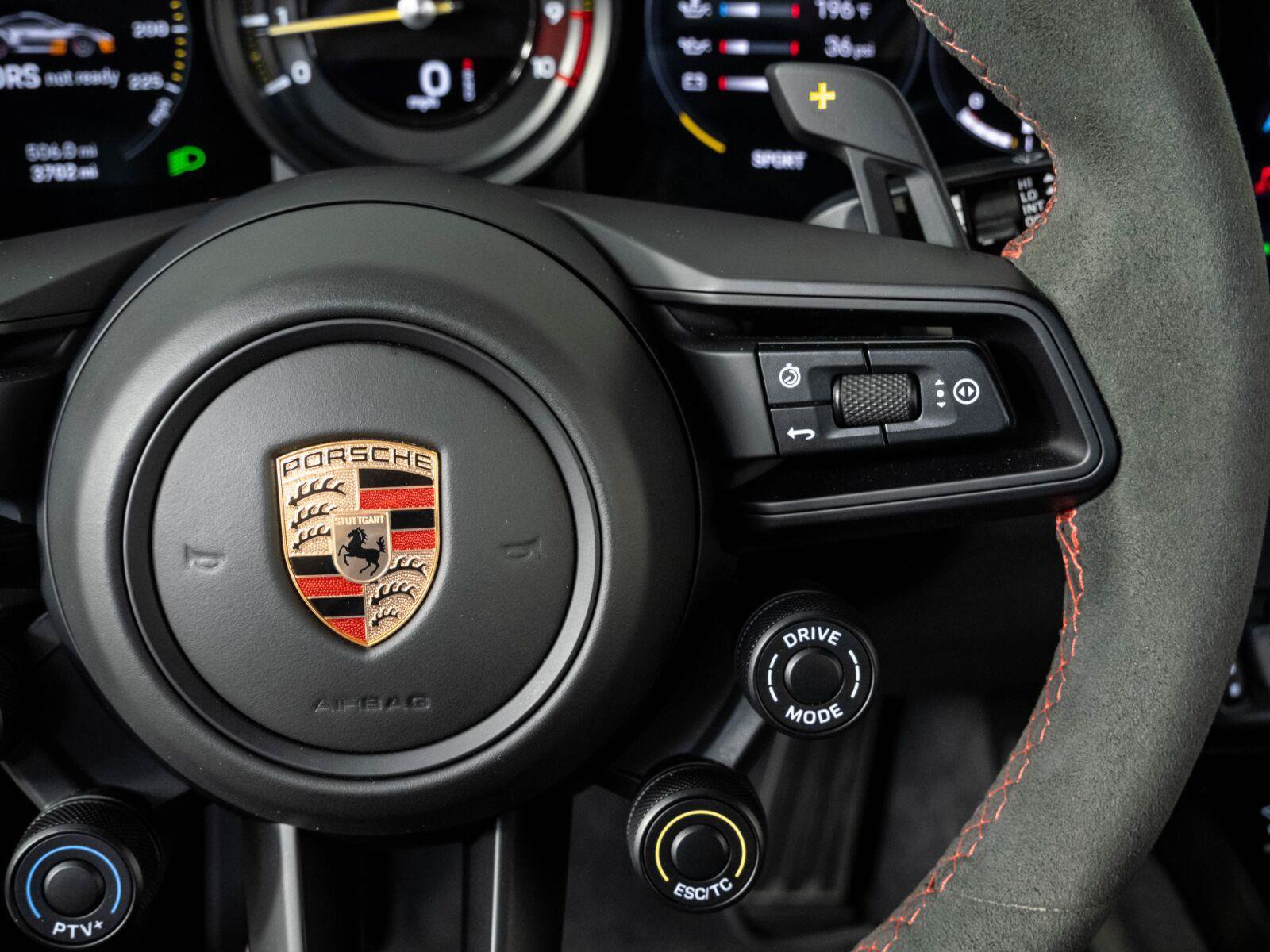 Used 2023 Porsche 911 GT3 RS w/ Weissach Package RWD image 11
