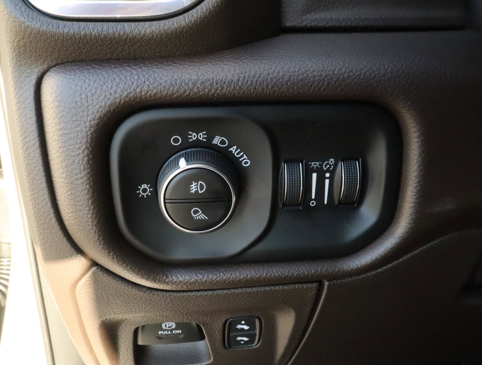 New 2025 RAM 1500 Laramie image 15