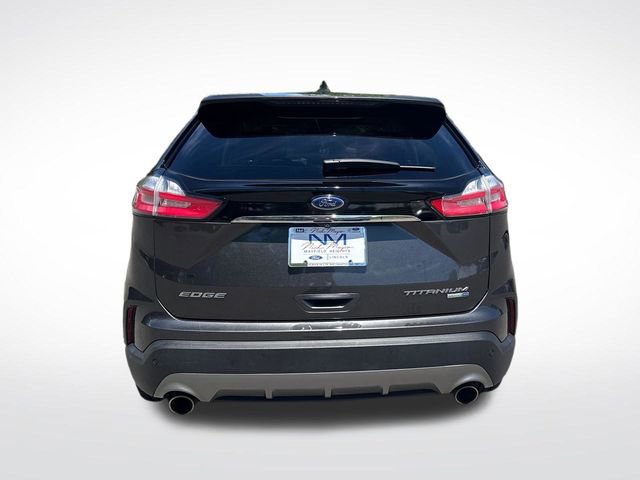 Used 2019 Ford Edge Titanium w/ Equipment Group 301A AWD/4WD image 8