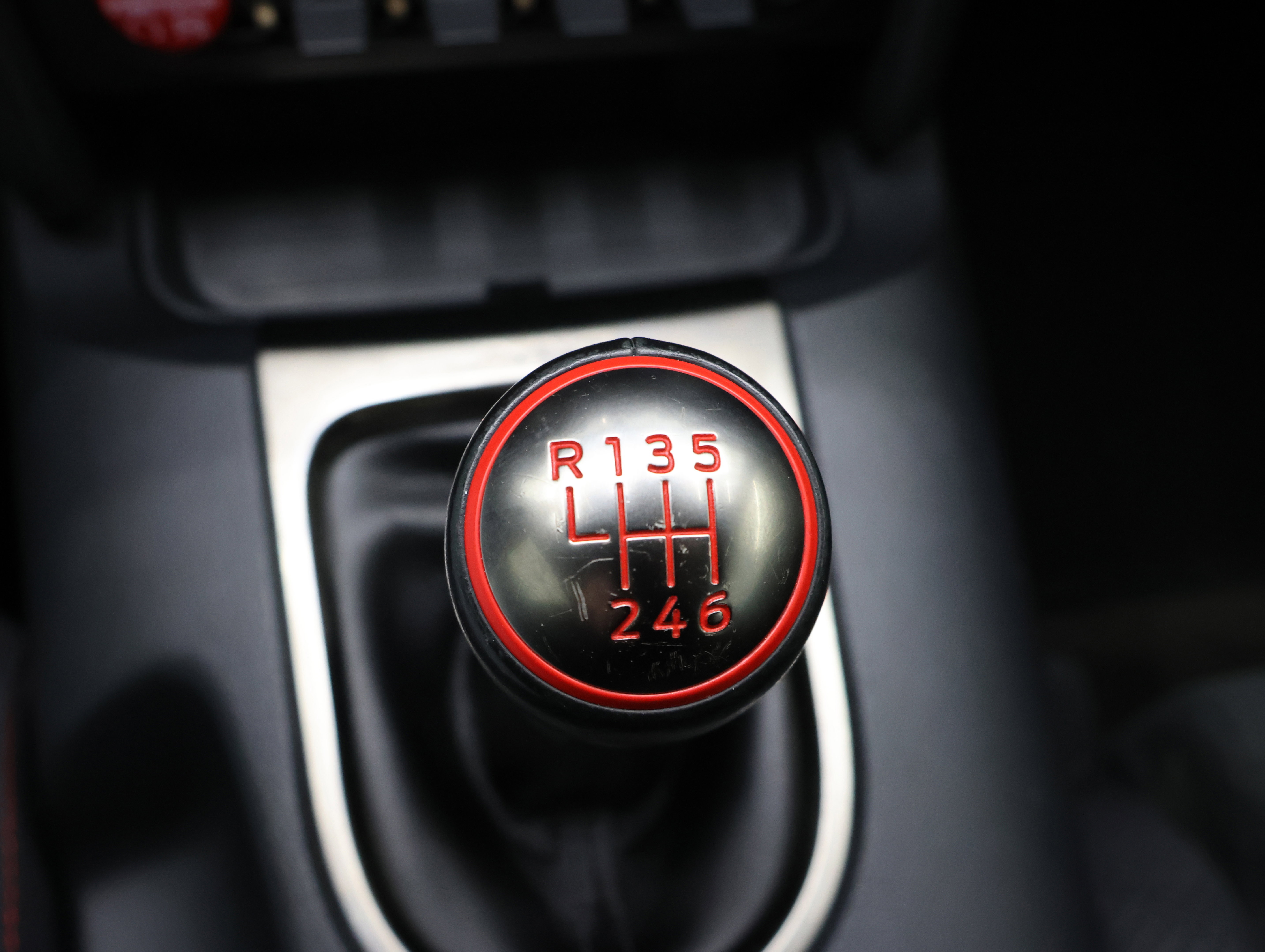 Used 2016 Ford Mustang Shelby GT350R w/ GT350R Equipment Group 920A image 53