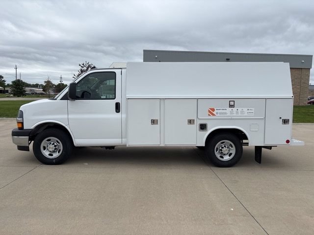 New 2025 Chevrolet Express 3500 w/ Power Convenience Package RWD image 41