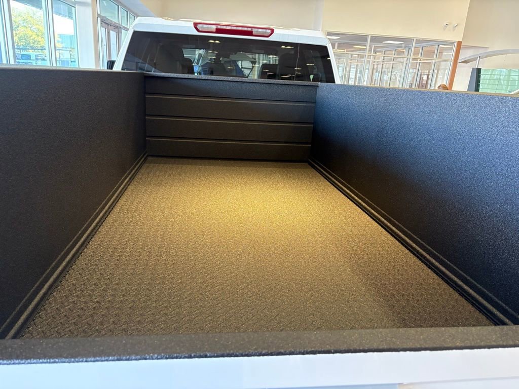 New 2026 GMC Sierra 2500 Pro w/ Convenience Package image 8