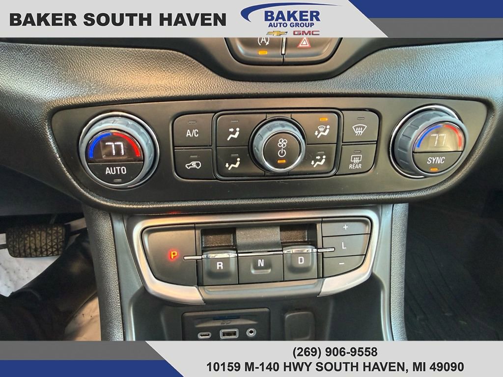 Used 2022 GMC Terrain AT4 w/ LPO, Floor Liner Package image 24