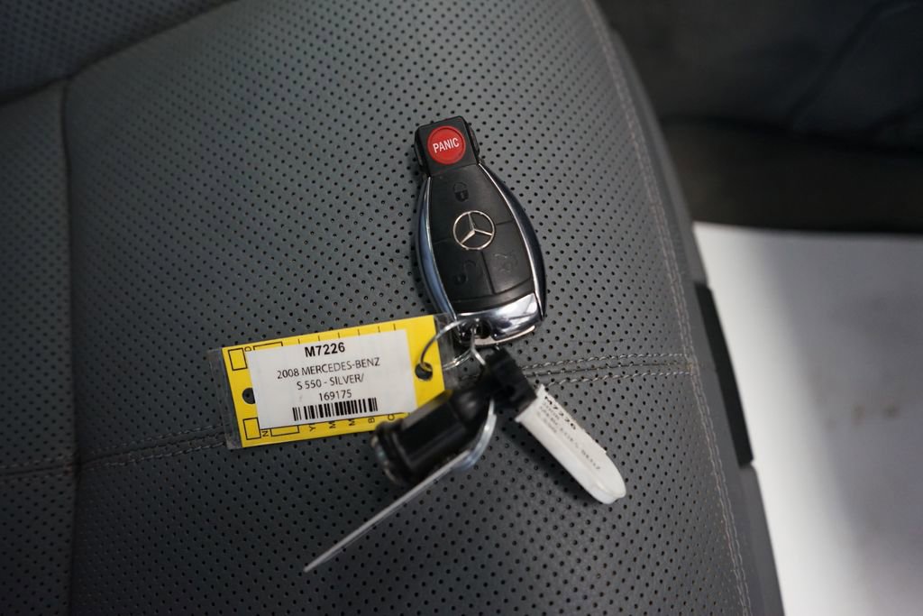 Used 2008 Mercedes-Benz S 550 4MATIC w/ AMG Sport Pkg image 66