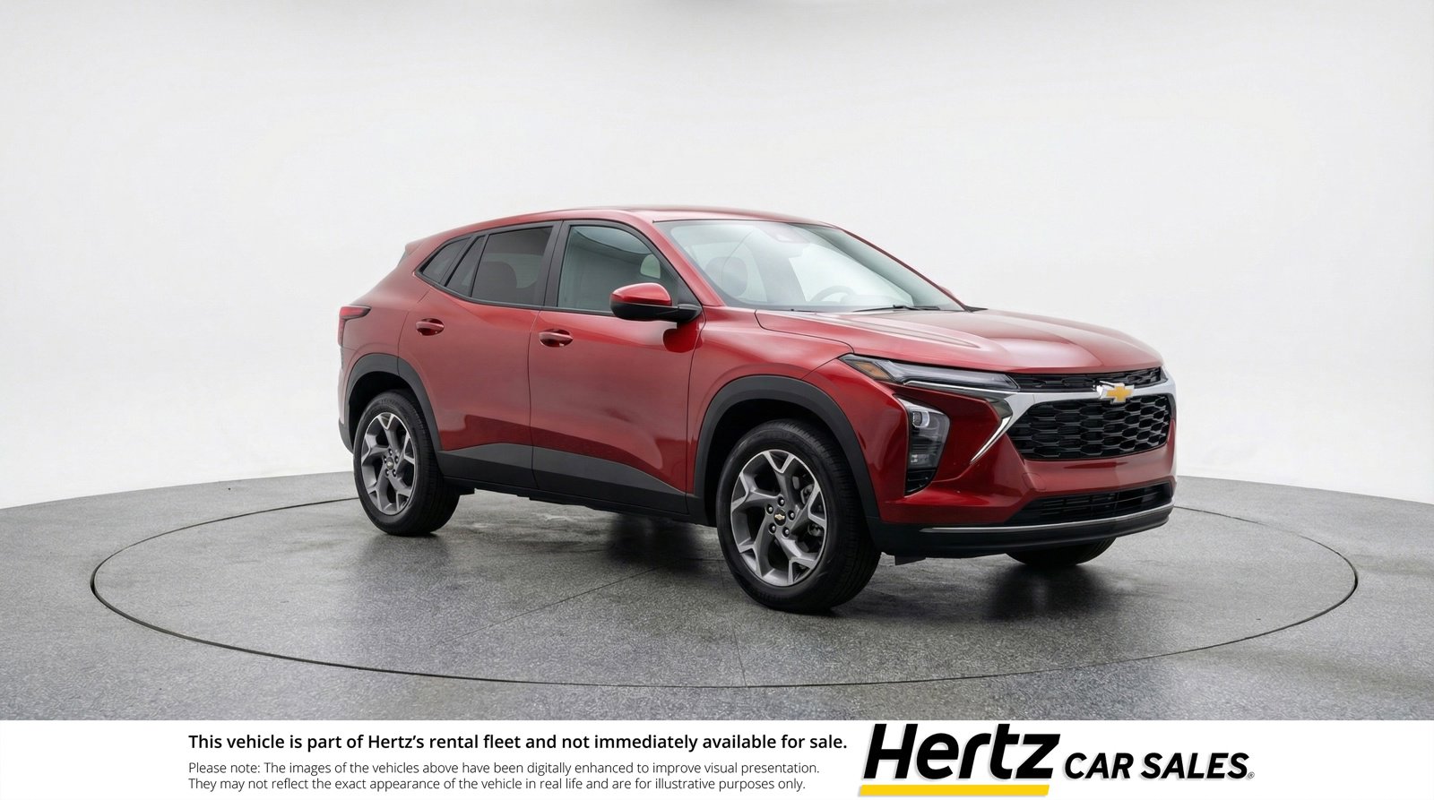 Used 2025 Chevrolet Trax LT image 1