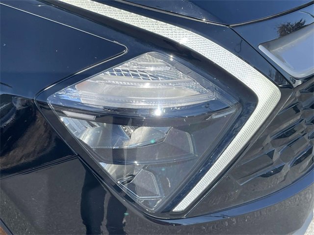 Used 2023 Kia Sportage EX image 13