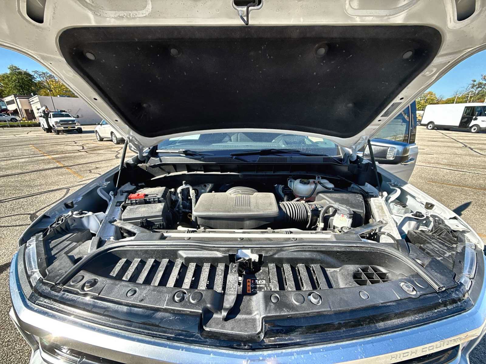 Certified 2023 Chevrolet Silverado 1500 High Country w/ High Country Premium Package AWD/4WD image 30