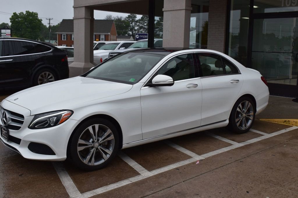 Used 2015 Mercedes-Benz C 300 Sedan image 8